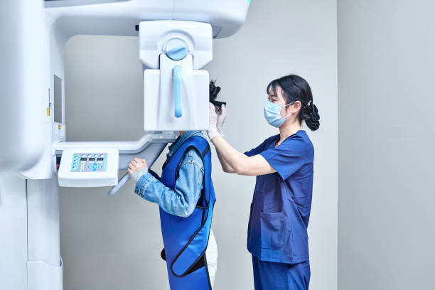 Best Holiday Emergency Dentist in Oswego, IL